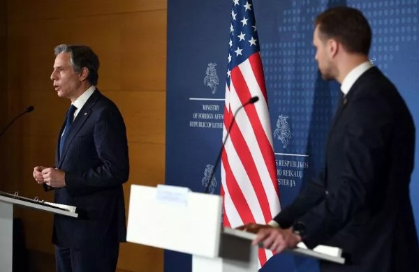 ABD Dışişleri Bakanı Rusya sınırında! 'Uçaklar teyakkuzda bekliyor'