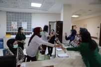 Bingöl Belediyesi Kadin Saglik Çalisanlarinin Günlerini Kutladi Haberi
