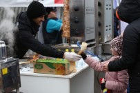 Türkiye'den Ukrayna Halkina Yardim Eli