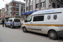 Izmir'de Kan Davalisi Tarafindan Silahla Vurulan Kisi Yasam Mücadelesini Kaybetti