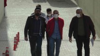 2 Kisiyi Biçakla Yaralayarak Gasp Eden 3 Sahis Yakalandi