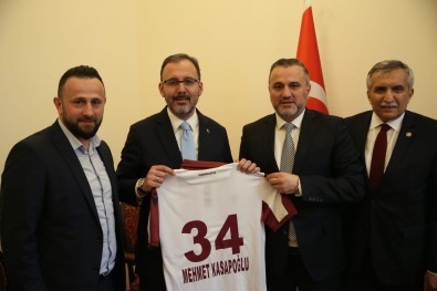 Bandirmaspor'un Yeni Stadyumu Için Adimlar Atildi