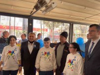 Bigadiç'te Otizmli Çocuklardan Resim Sergisi