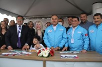 Disisleri Bakani Çavusoglu, Antalya Bilim Merkezi Ve Bilimfest'i Gezdi
