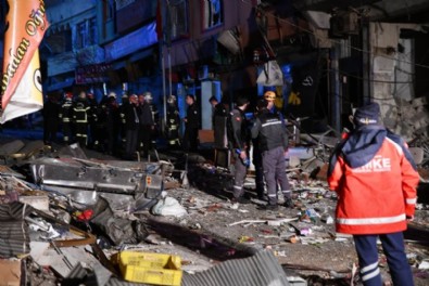 Gaziantep'te korkutan patlama! Enkaz kaldırma çalışmaları sürüyor!