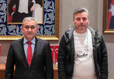 Halk Ekmek Büfelerinde Ramazan Pidesinin Fiyati 5 TL Olarak Güncellendi