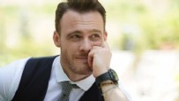 Kerem Bürsin'den korkutan haber!