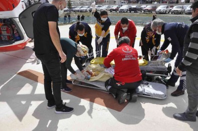 Yanginda Yaralanan 6 Aylik Bebek Hava Ambulansiyla Ankara'ya Sevk Edildi