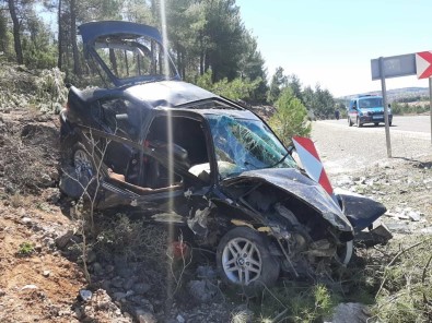 Bilecik'te Trafik Kazasi Açiklamasi 5 Yarali