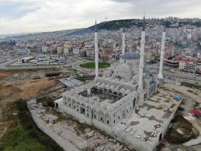 Dogu Karadeniz'in En Büyük Cami Ve Külliyesinin Yapiminda Sona Yaklasiliyor