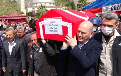 Kaza Sehidi Uzman Çavus Memleketi Osmaniye'de Topraga Verildi