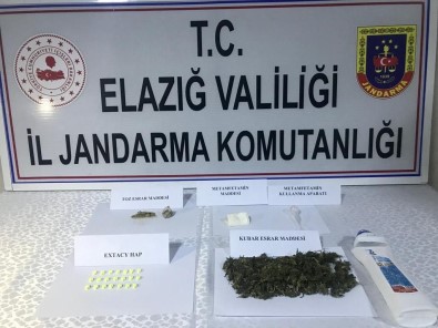 Elazig'da Jandarmadan Zehir Tacirine Sok Baskin