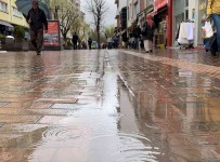 Eskisehirlilerin Bahar Hevesi Adeta Kursaklarinda Kaldi