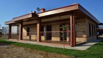 Manavgat yangınında evleri zarar görenler yeni evlerinin anahtarlarını Ramazan Bayramı'nda Başkan Erdoğan'dan alacak