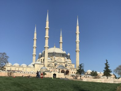 Mimar Sinan'in Saheseri Selimiye'nin Silueti Bozuldu