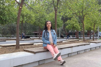 Protez Kollariyla Hayata Tutundu