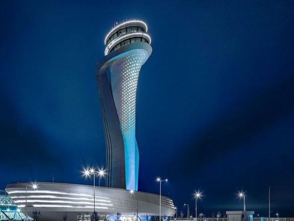 CHP tayfasının çamur attığı İstanbul Havalimanı uluslararası yolcu trafiğinde dünyanın en yoğun ikinci havalimanı oldu