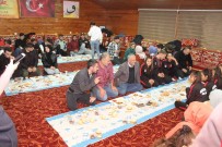 Baskandan Ögrenciler Ve Güresçilere Iftar Yemegi