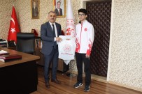 Genç Sampiyon Olimpiyatlara Hazirlaniyor