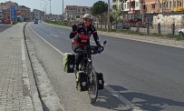 Ingiliz Kadin Gezgin Bisikletle Dünya Turunda