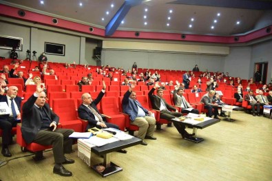 Manisa Büyüksehir Encümen Ve Meclis Ihtisas Komisyon Üyeleri Seçildi