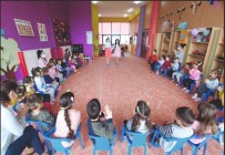 MSKÜ Gündüz Bakimevi Ögrencileri Hem Ögreniyor, Hem Egleniyor