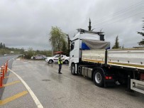 Yolcu Ve Yük Tasiyan Araçlara Siki Denetim