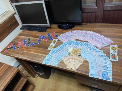 Antalya'da Isyerine Kumar Baskini