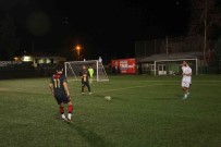 Gölcük'te 21. Geleneksel Futbol Turnuvasi Basladi Haberi