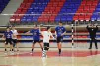 Hentbol Küçük Erkekler Türkiye Sampiyonasi Çeyrek Finallerle Devam Ediyor Haberi