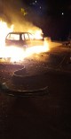 Kayseri'de Kaza Yapan Otomobil Alev Aldi Açiklamasi 4 Yarali