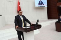 Bakanlik 5 Milyon Ödenek Aktardi Nazmi Avluca Semt Sahasinin Zeminin Yenilenecek Haberi