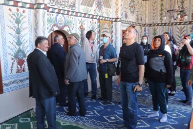 Denizli'nin Asirlik Boyali Ve Kalem Isli Camileri Kültür Turlarinin Gözdesi Oldu