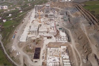 Samsun Sehir Hastanesi'nde Fiziki Gerçeklesme Yüzde 25