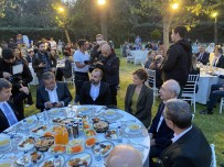 CHP Genel Baskani Kiliçdaroglu Kadiköy'de Dernek Üyeleri Ile Iftar Yapti