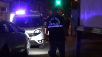 Izmir'de Korkunç Cinayet Açiklamasi Babasini Biçaklayarak Öldürdü