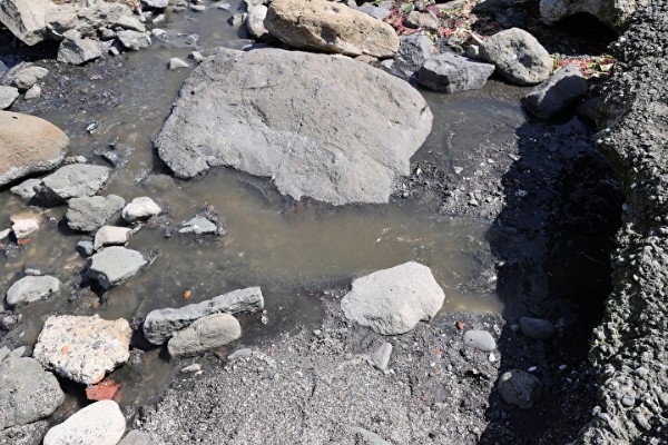 Sarıyer Kolağası Deresi 'bulaşıcı hastalık kaynağı': Mahalle sakinleri ve esnaf CHP'li İBB'ye tepkili