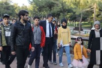 Fadiloglu, Yetimler Ve Anneleriyle Iftarda Bulustu