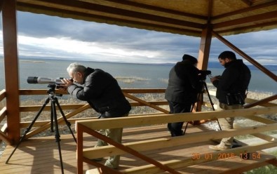 Isikli Gölü'ne Bir Kus Gözlem Kulesi Daha Yapiliyor