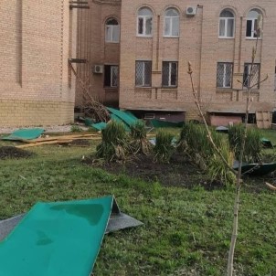Rusya, Ukrayna'nin Syevyerodonetsk Kentinde Kiliseyi Vurdu
