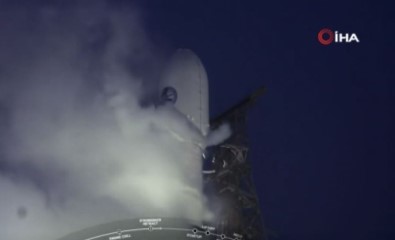 Spacex, ABD'ye Ait Istihbarat Uydusunu Uzaya Firlatti