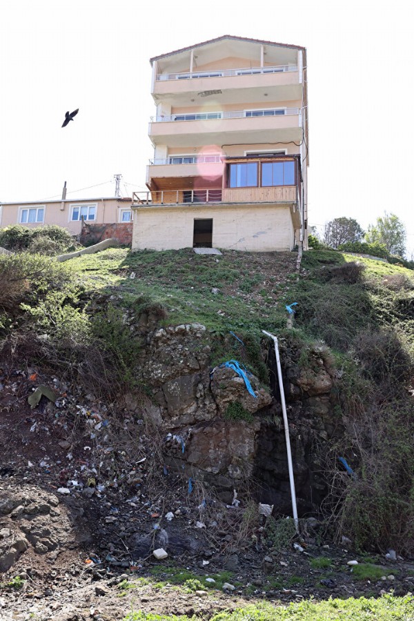 Sarıyer Kolağası Deresi 'bulaşıcı hastalık kaynağı': Mahalle sakinleri ve esnaf CHP'li İBB'ye tepkili