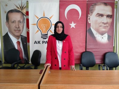 AK Parti Erzin Kadin Kollari Baskanligina Kalayci Atandi