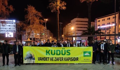 Israil'in Mescid-I Aksa'ya Yönelik Çirkin Saldirisi Protesto Edildi