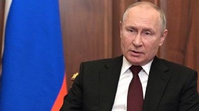 Putin: Batılıların ekonomiyi çökertme yaptırımları işe yaramadı