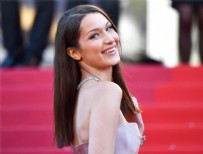 Bella Hadid İstanbul'daki camideki 'Teravih treni' görüntülerini paylaştı