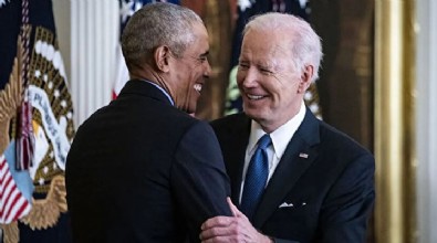 Biden Obama'nın kulağına fısıldadı: Tekrar başkan adayı olacağım