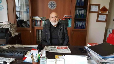 Gazeteci, Yazar Özdemir Açiklamasi Ziraat Bankasi'nin Binasi Da Erzincan'in Bagrindan Koparilacak Gibi Görünüyor'