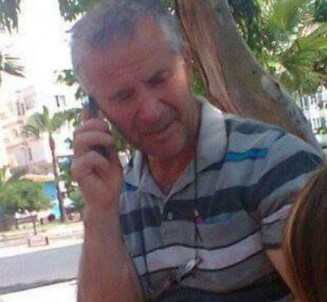 Mersin'de Iki Kamyonet Çarpisti Açiklamasi 1 Ölü, 2 Yarali