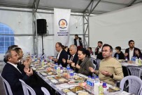 Büyüksehrin Iftar Çadiri Ilk Gün Binlerce Vatandasi Agirladi